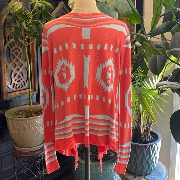 Umgee Tangarine Aztec asymmetric fringe cardigan - Picture 8 of 12